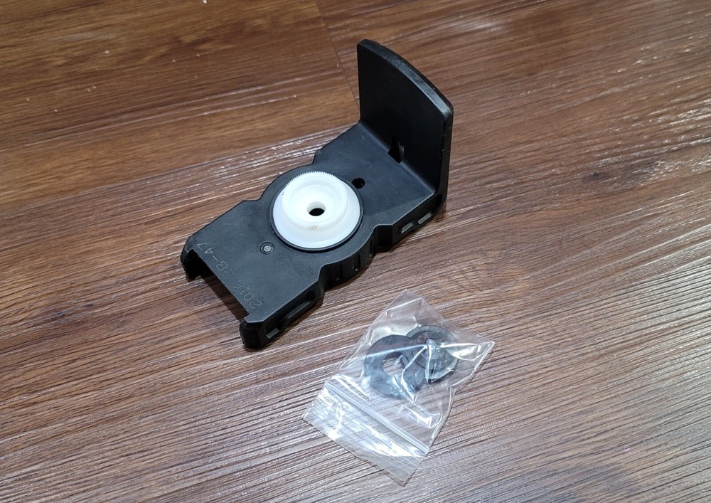 Dewalt BRACKET FOR DW085K 5-Beam Self Leveling Laser Pointer