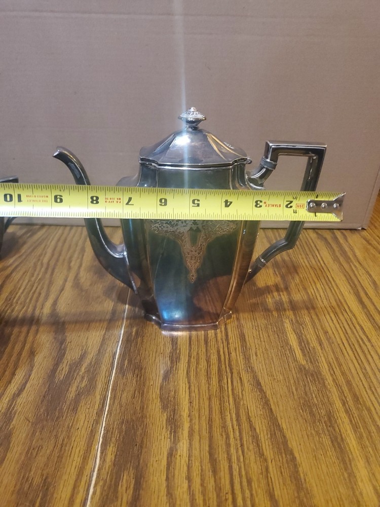 1847 Rogers Bros Tea Set Three-Piece Silver Plate 'Ancestral' Pattern