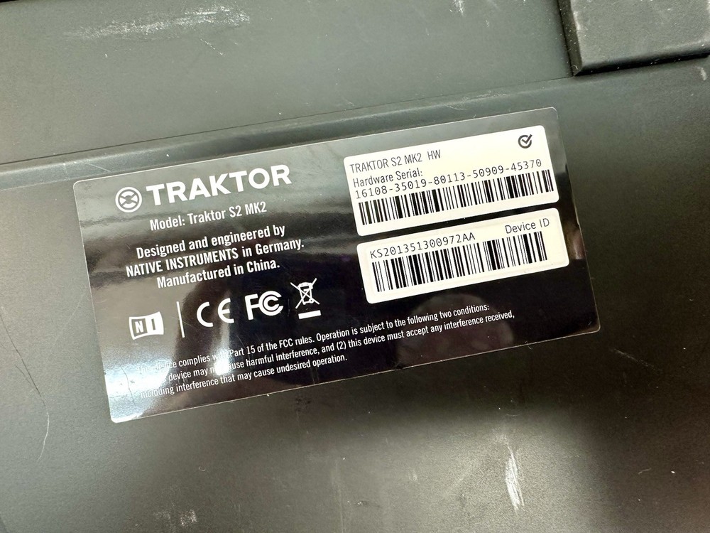 TRAKTOR KONTROL S2