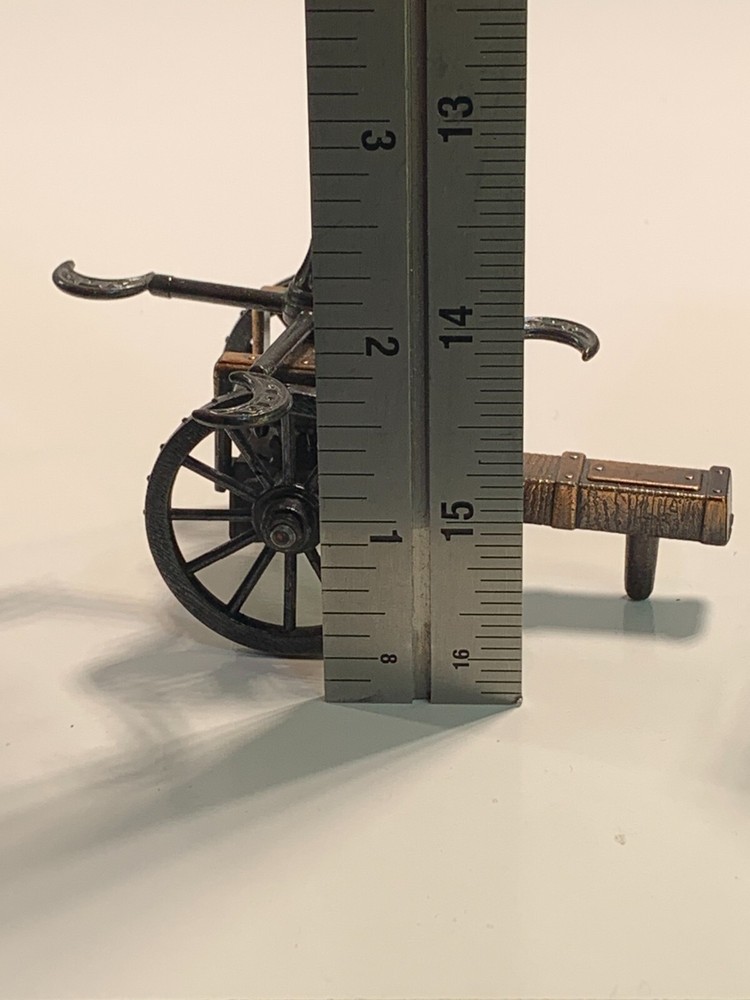 Vintage Die-Cast Pencil Sharpener War Machine With Box PSE
