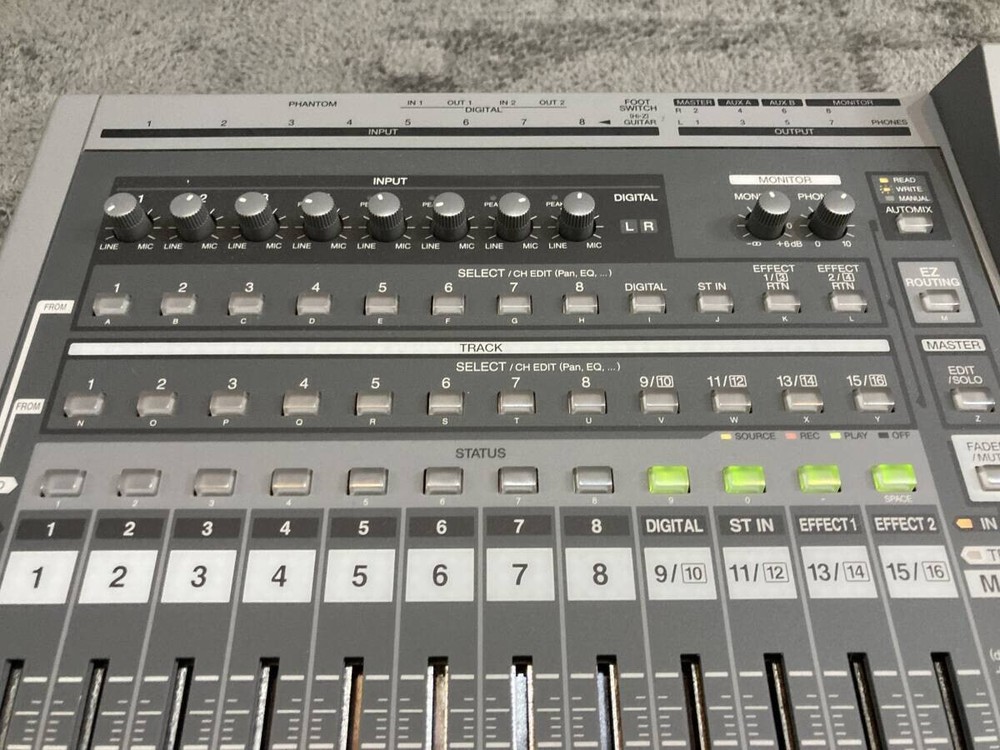 Roland VS-1680 Digital multitrack recorder Recording Studio Workstation