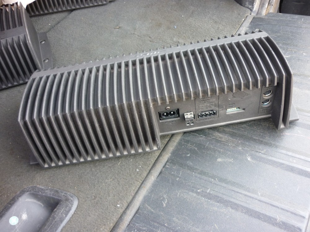 x4 Bose Lifestyle SA2 Power Amplifiers *UNTESTED*