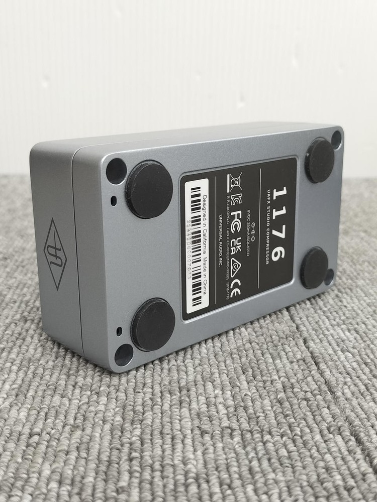 UNIVERSAL AUDIO UAFX 1176 Compressor