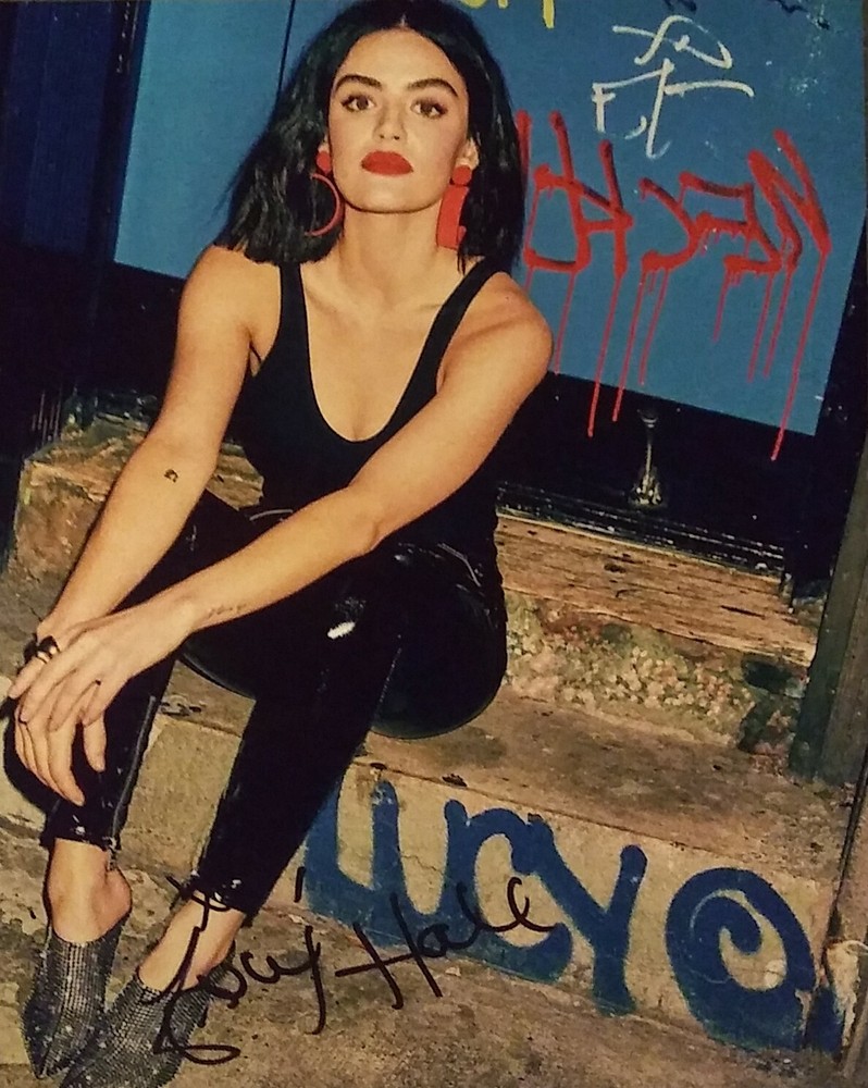 Lucy Hale signed 8 x 10