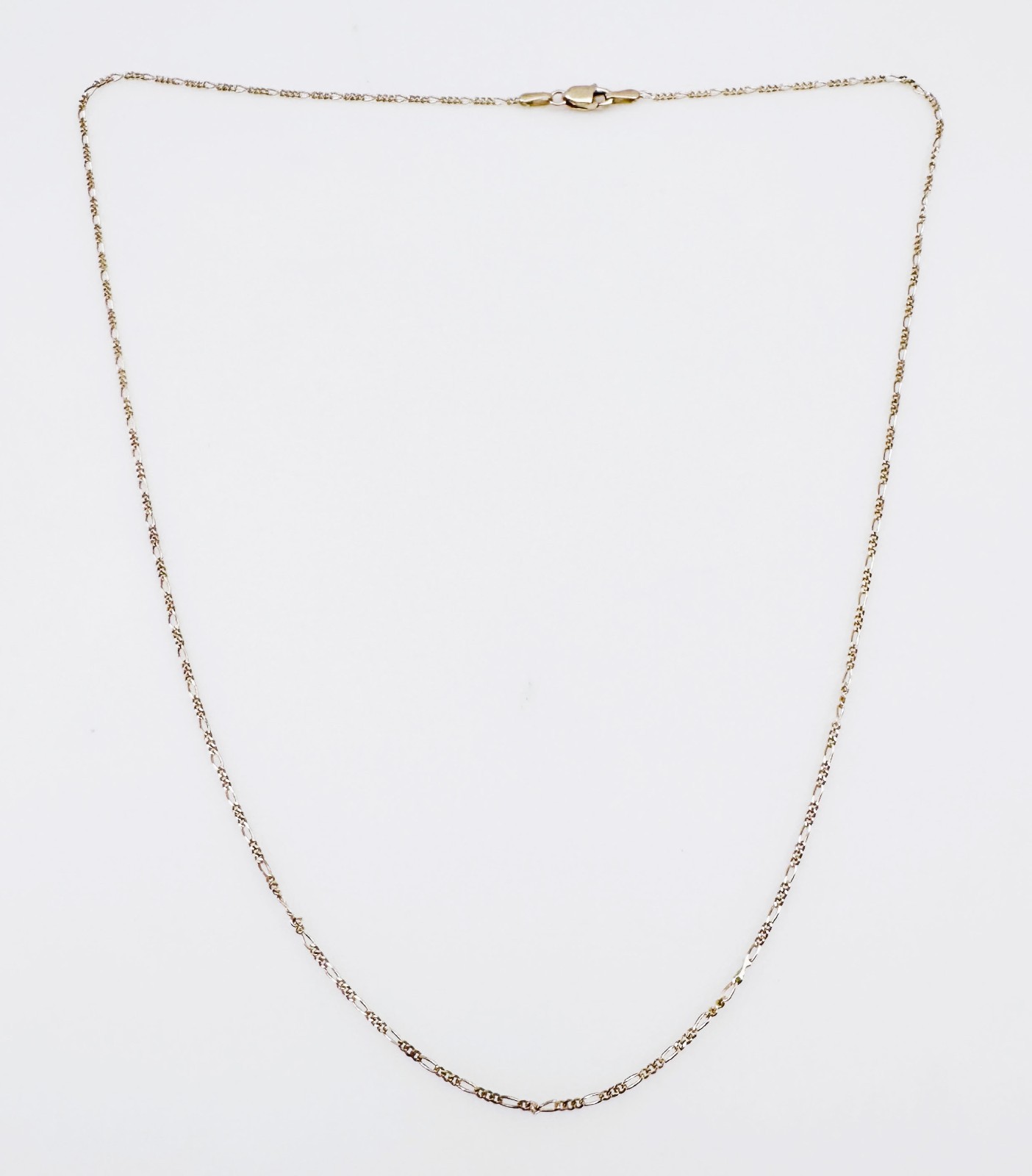 Estate Solid 14K Yellow Gold Thin Figaro Link Chain Necklace 1.2mm 18 1/4", 1.9g