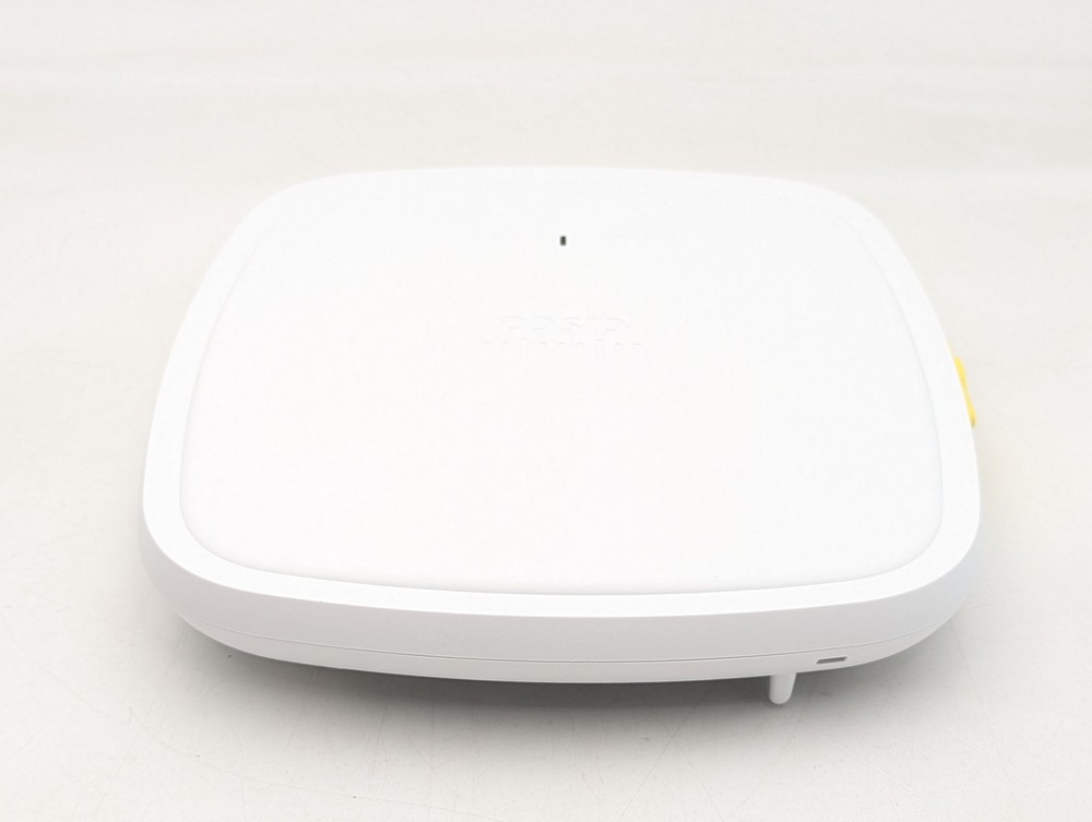 Cisco Catalyst 9130AX Series Access Point 2-Port (C9130AXE-E) White