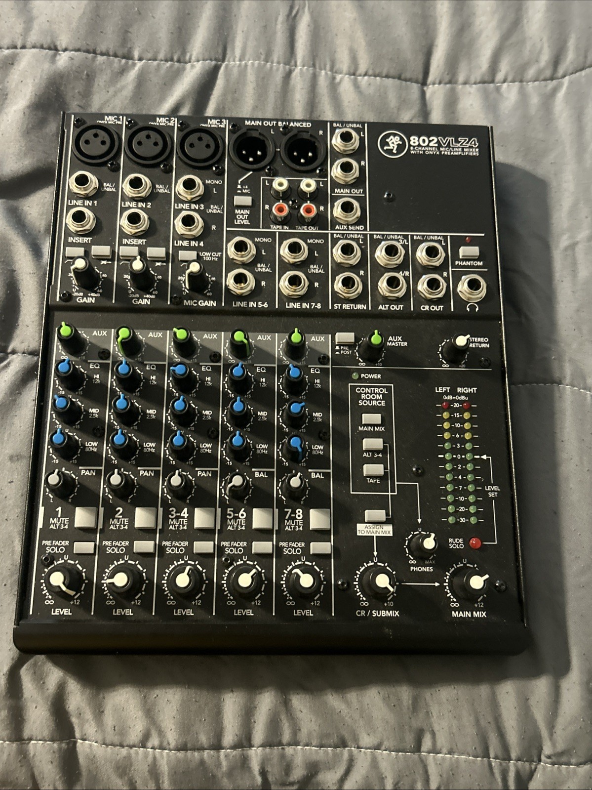 Used Mackie 802VLZ4 8-Channel Ultra Compact Mixer Clean No Power Cord