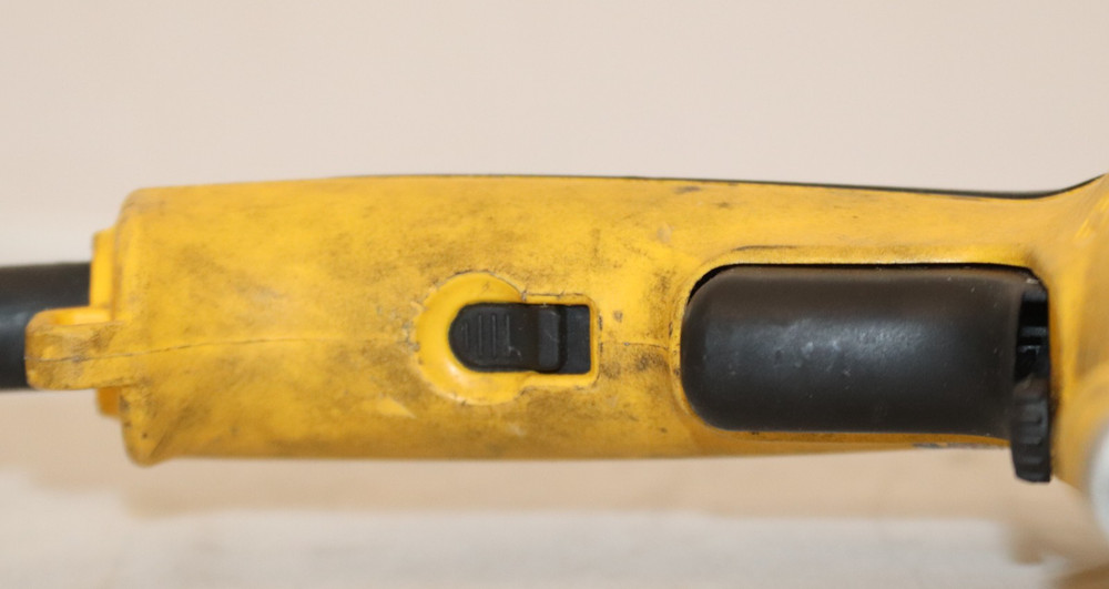 DEWALT DW235G Variable Speed Corded Drill