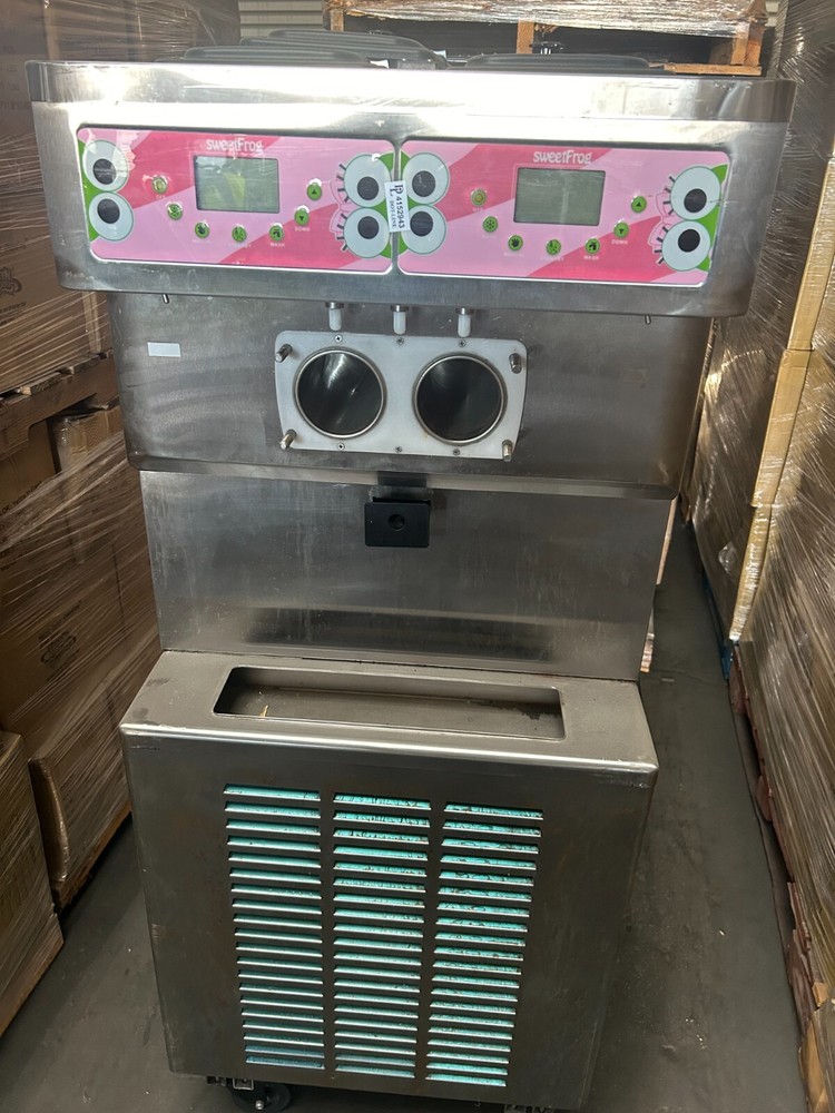 used soft serve ice cream machine - AS IS