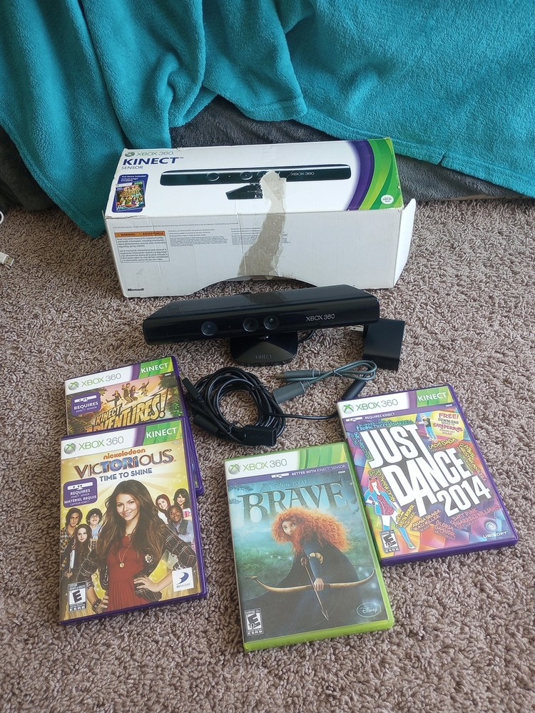 Microsoft Xbox 360 Kinect Sensor Bar With 4 Games (Tested Working)