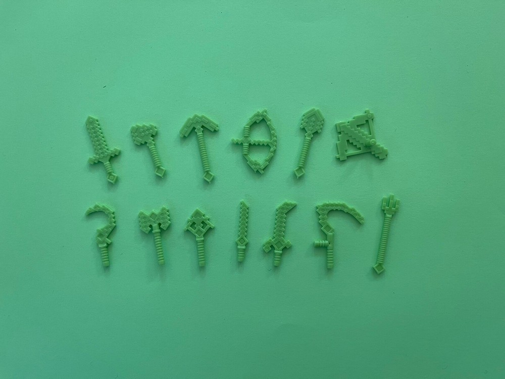 Lego Minecraft Emerald Weapons ( 13 Pieces)