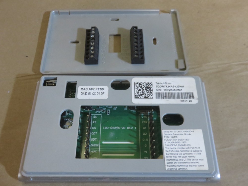 Trane TCONT724AS42DAA Programmable Touch screen XR724 Thermostst