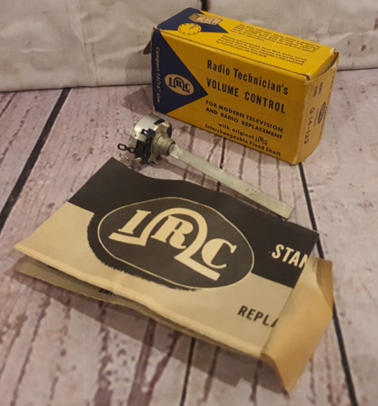 IRC Radio Technician's Type Q Volume Control Q14-123 - NOS NEW NIB