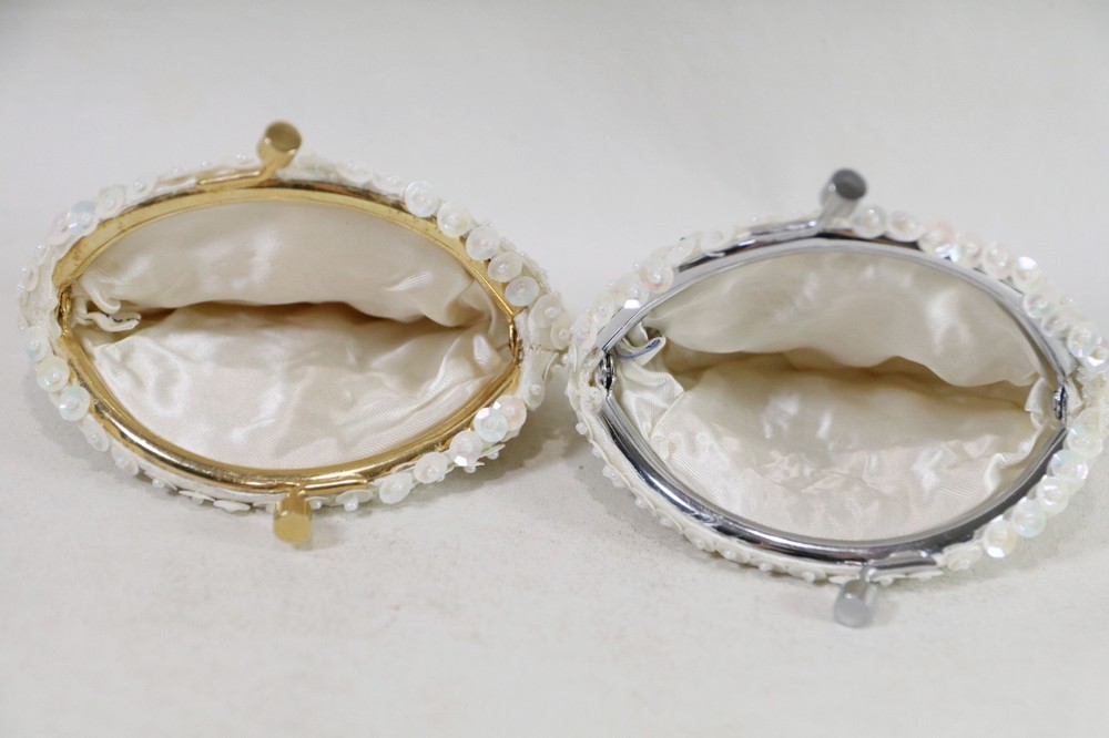 Small Clear Beads White Change Purse