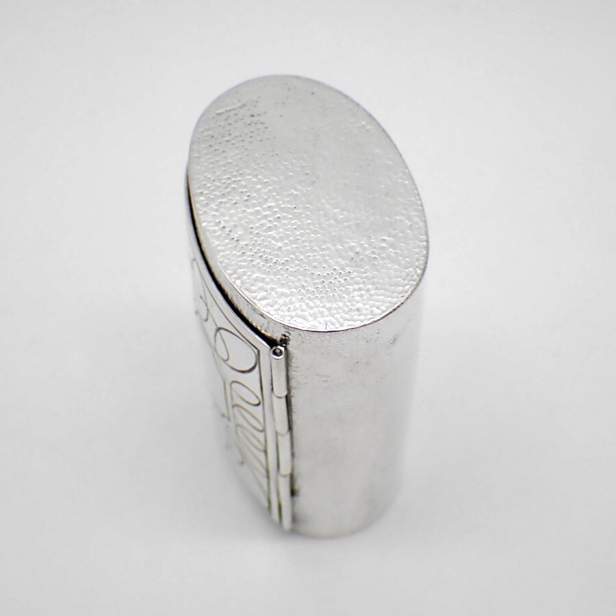 Hammered Oval Snuff Box German 835 Silver