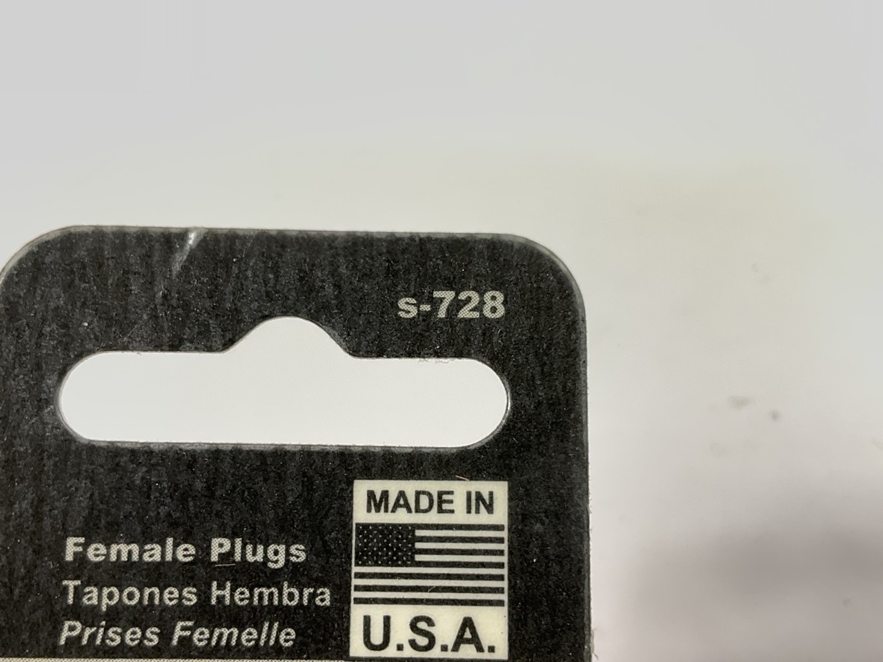 Milton S728 1/4" M-Style Female Plugs, 2/Pack, Made In USA