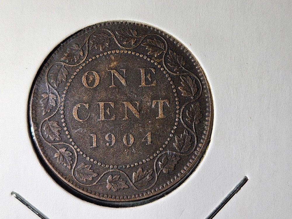 1904 Canada One Cent Queen Victoria Large Cent "EF"