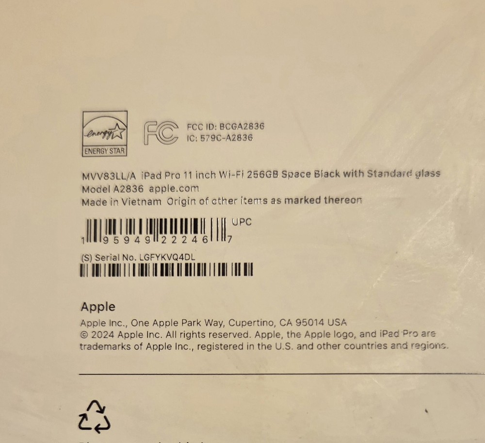 Ipad Pro 11 Inch (empty box only) A2836 256gb Black