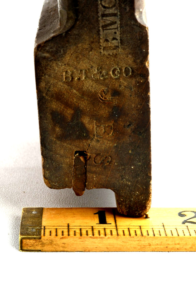 Vintage B. Morrill Side Bead Molding Plane