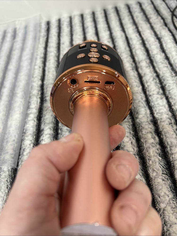 BONAOK Karaoke Microphone Bluetooth Lights Up Tested