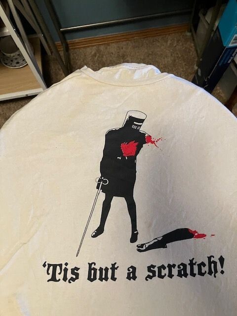 Monty Python Holy Grail Black Knight Tshirt Size L Beige shirt