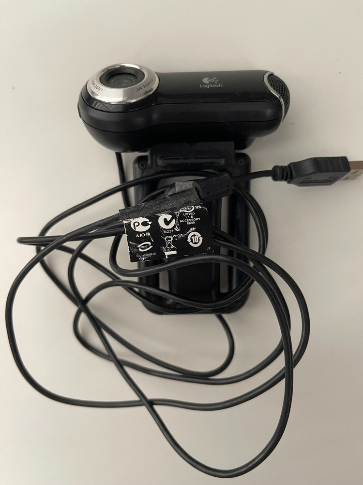 Logitech Webcam Autofocus Carl Zeiss Lens USB 2MP Black Computer Camera EUC