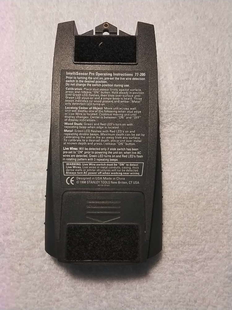 STANLEY 77-200 STUD SENSOR WITH MANUAL