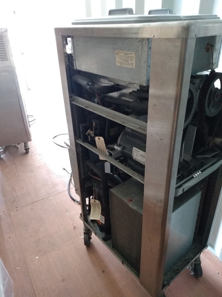 taylor soft serve ice cream machine used