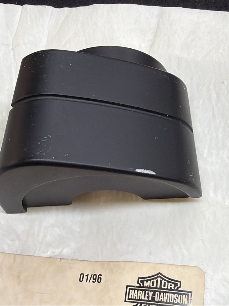 Harley Davidson OEM Upper LH Switch Housing 71567-82