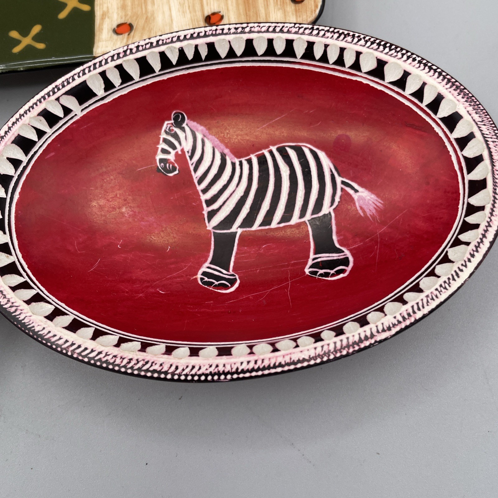 Hand Painted ELSONA Daphne African Art Plate /Dish Set