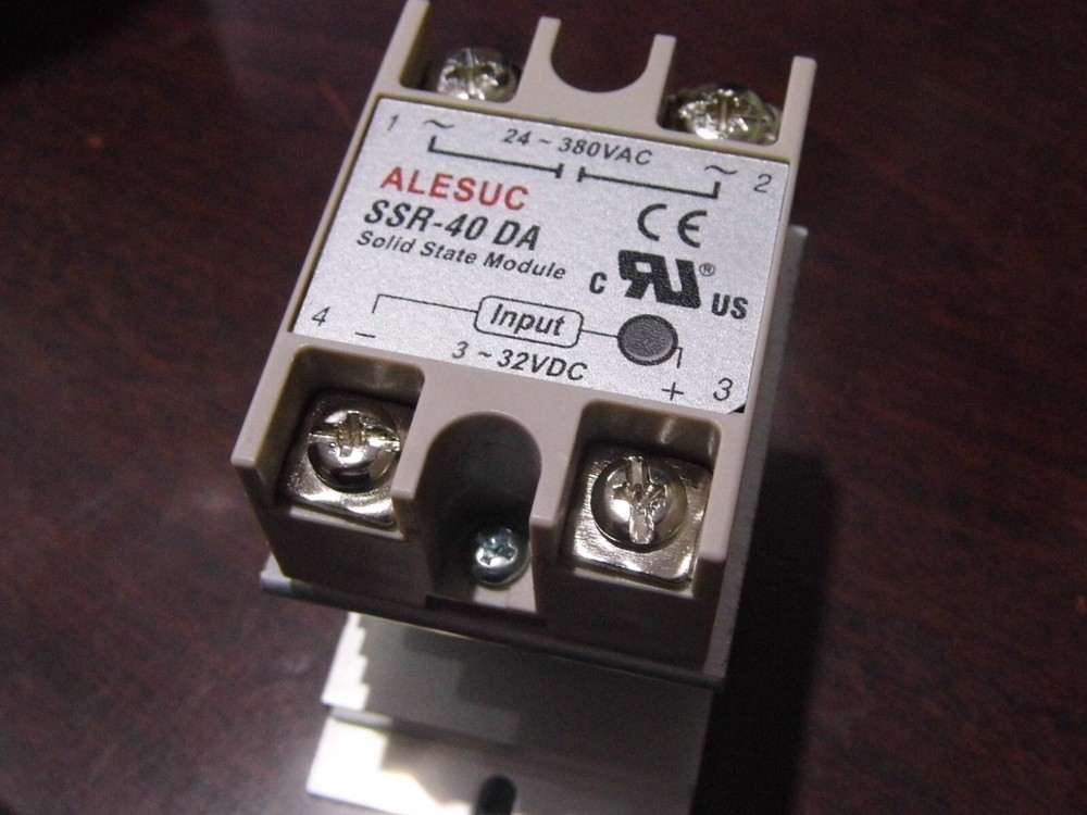 Alesuc  Solid State Module SSR-40 DA 24-380Vac 40A (relay)