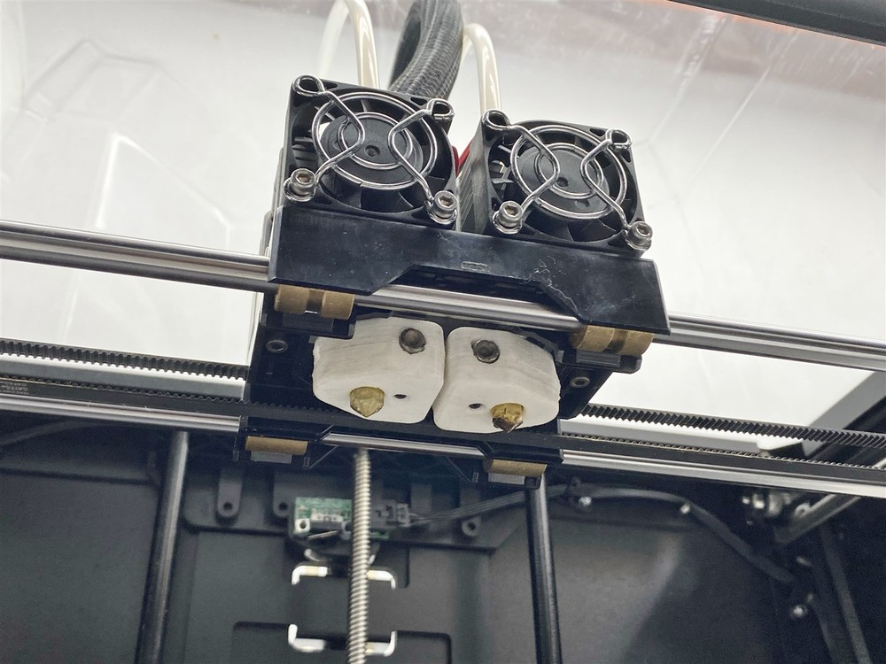 MakerBot Replicator 2X Desktop Experimental 3D Printer Unknown