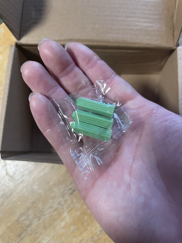 NIB Thinkmay 5.5 Inch Security Camera Wall Mount for Bullet Camera 4-pack