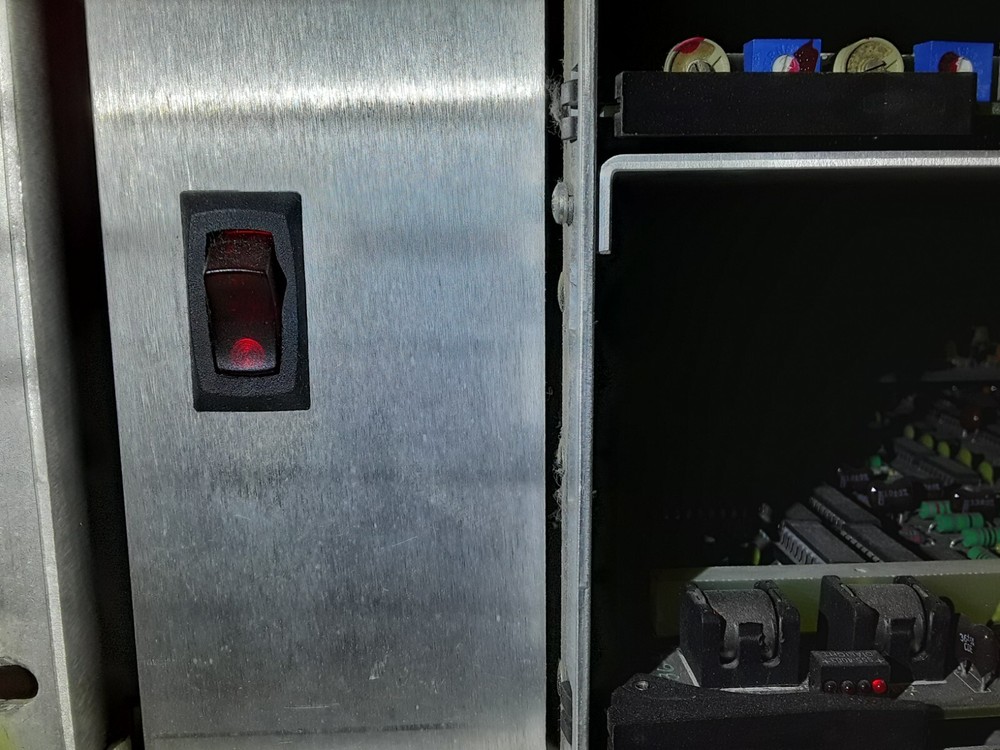 ECHOLAB SWITCHER - MODEL MVS-5 plus MVS MAIN FRAME and POWER