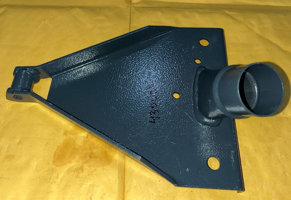 Minuteman 430070 Squeege Mount Assembly OEM NOS
