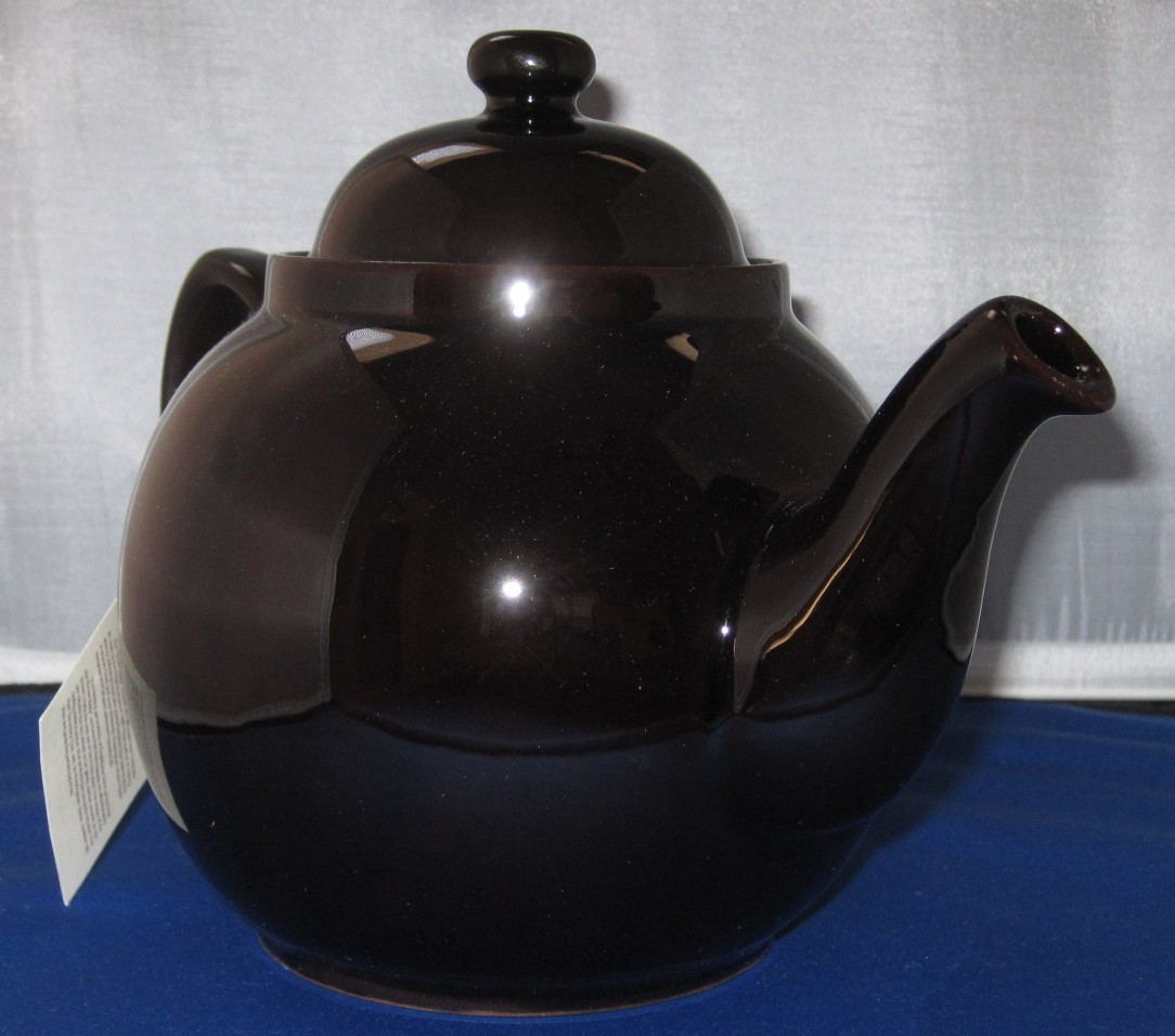 GENUINE BROWN BETTY, Red Clay, Rockingham Glaze, 8 Cup Tea Pot, MADE IN ENGLAND