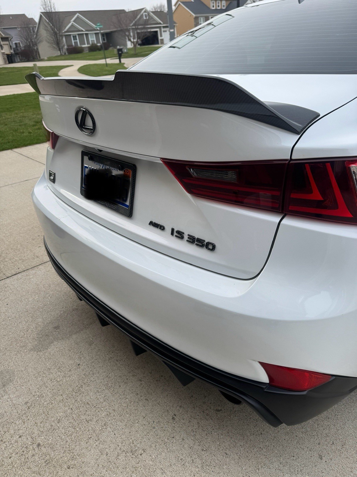 Gloss Black Emblem Badge Logo fits Lexus IS350 2014 2015 2016 2017 2018 2019