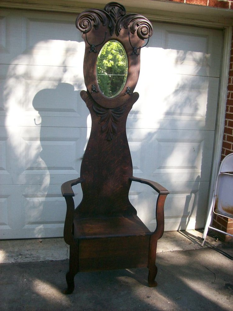 HALL TREE