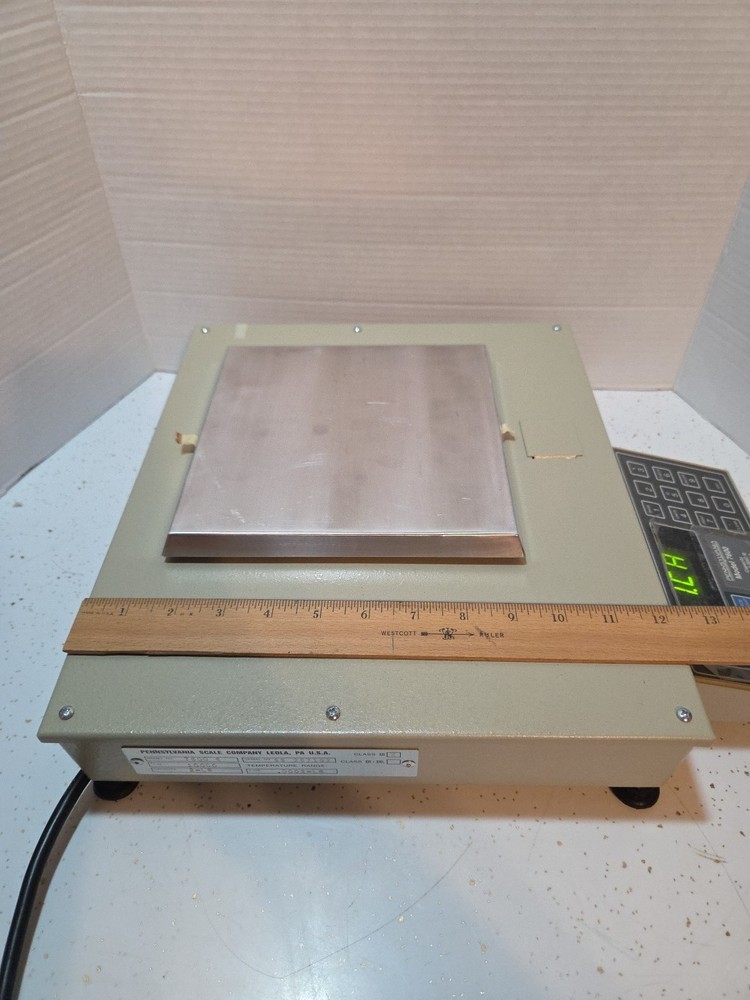 Pennsylvania Scale Model 7600 S Class 3 - Needs Calibration Read