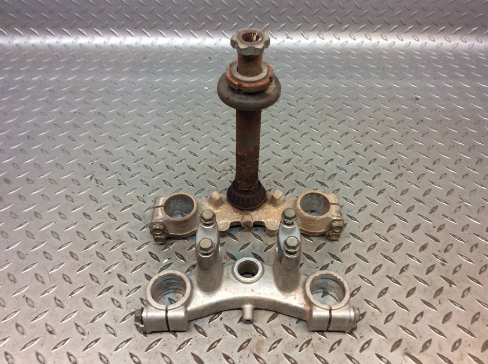 89-01 Suzuki RM80L RM80 Upper Lower Triple Tree Steering Stem Bracket Mount