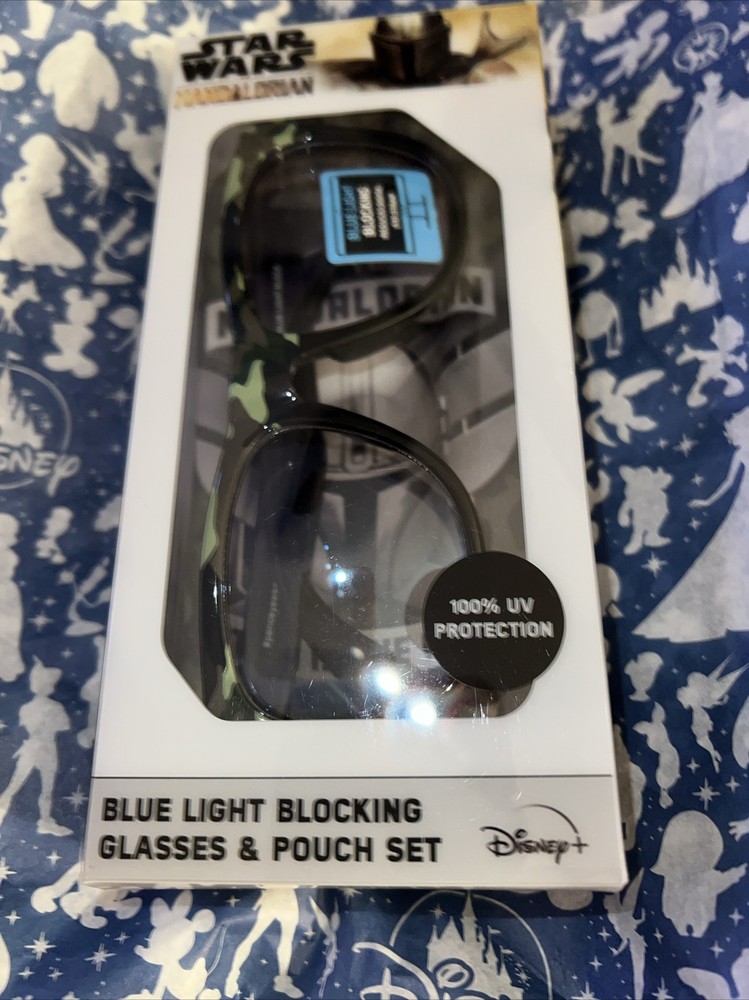 Disney STAR WARS MANDALORIAN BLUE LIGHT BLOCKING GLASSES & POUCH SET