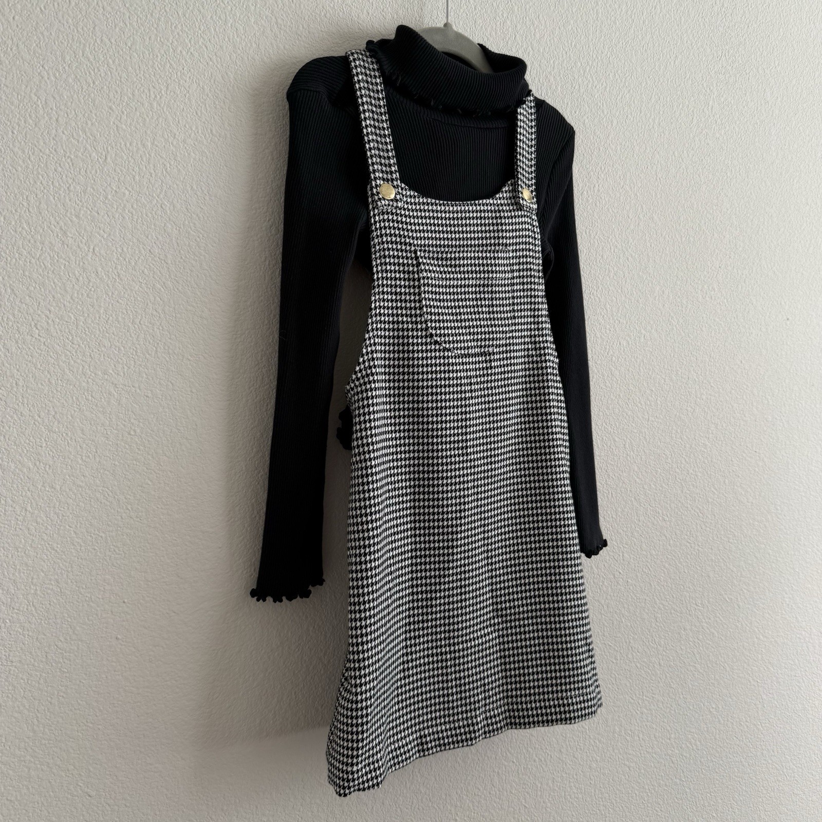 Houndstooth Jumper With Black Turtleneck Girls Size 5 Preppy Academia School Mod