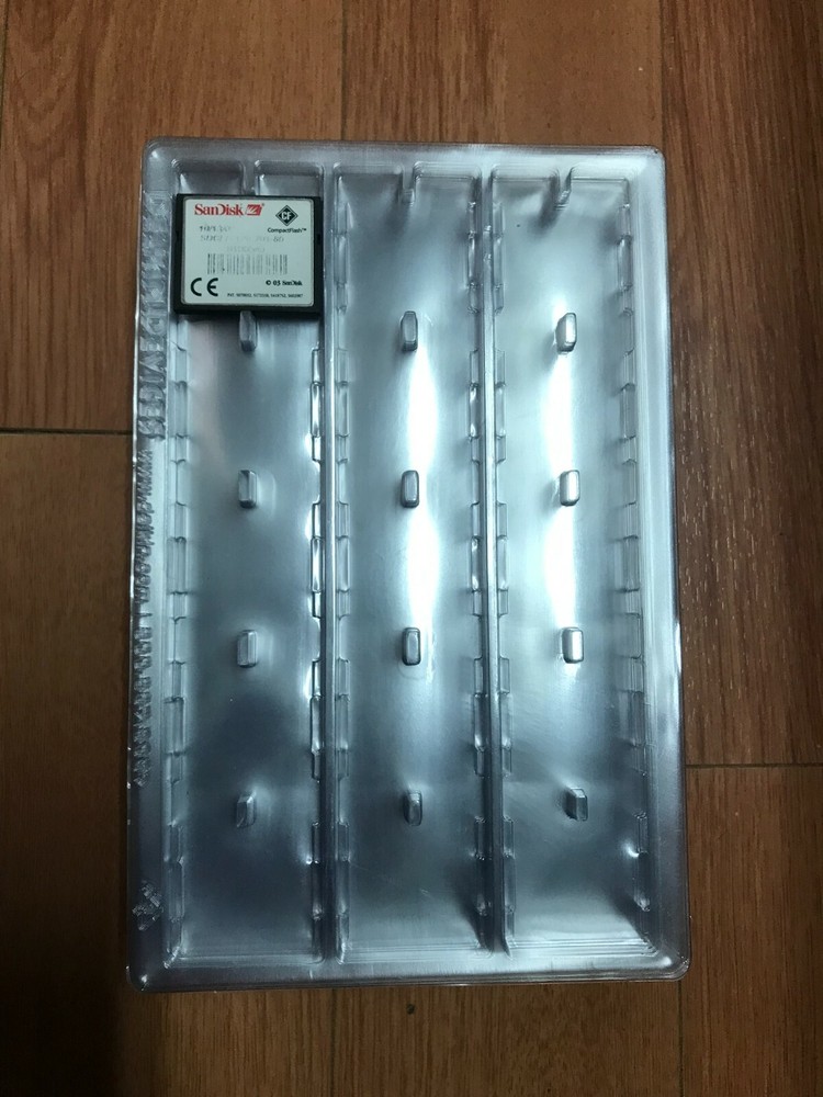 22 pcs CFast/ Compact Flash Memory Card Holder Box Storage Plastic Case