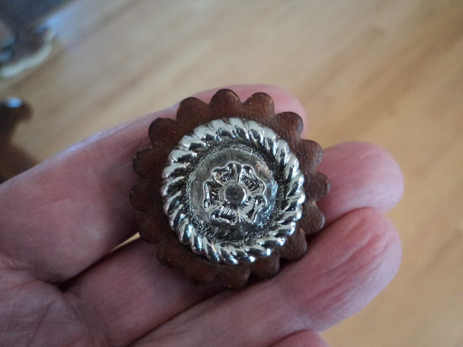 Four Western Saddle Conchos floral screw in w/leather rosettes
