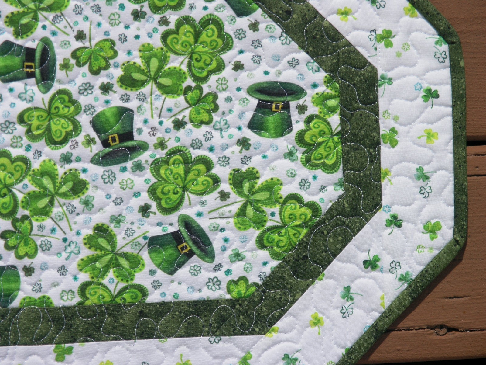 Handcrafted Quilted Table Runner Topper ST PATRICK'S DAY SHAMROCKS TOP HATS