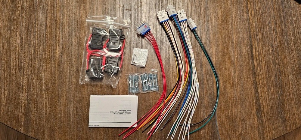 Whelen CEM16*** HARNESSES*** Read Description!