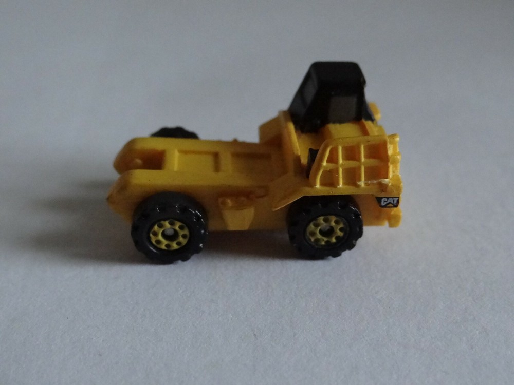 MicroMini Toy Car CAT 1997