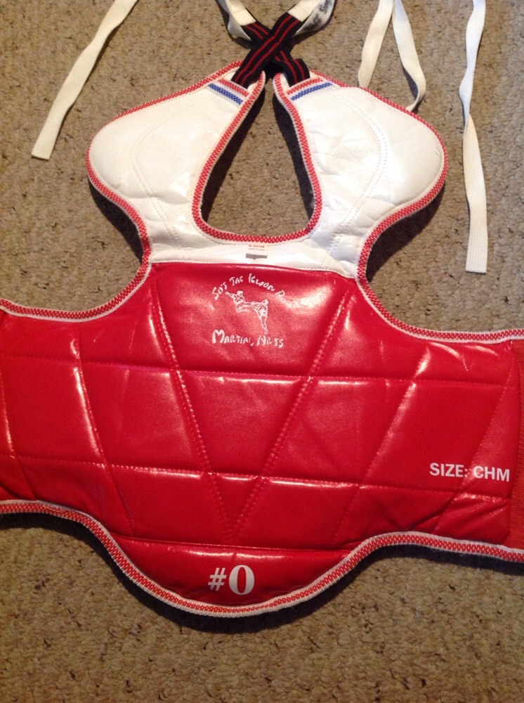 So's Tae Jw on Do Chest Protector, Reversible, Size CHM. SLIGHT USE.