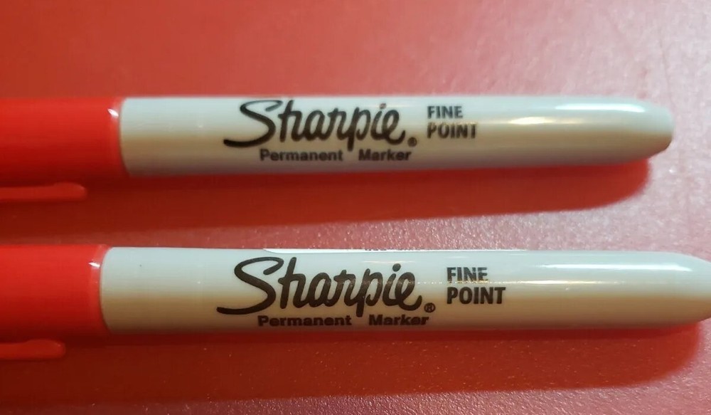 New! 25x RED Sharpies ~ Red Color FINE POINT PERMANENT MARKER Sharpie
