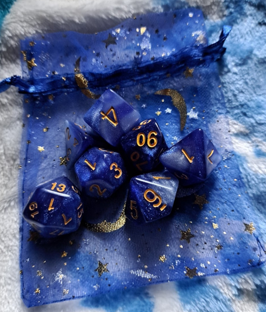 Blue & Silver Swirl 7pc Dice Set with Gold Numbers